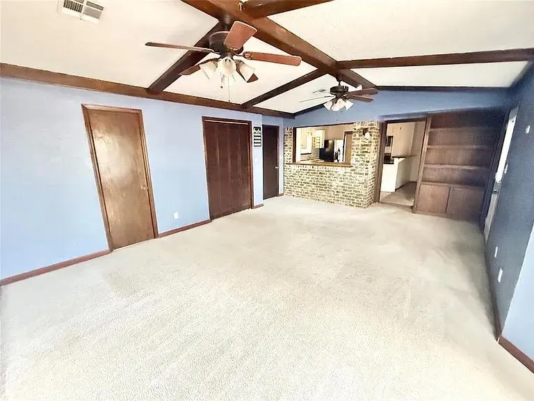 Photo 9 — 601 Sky Circle, Altus, OK 73521