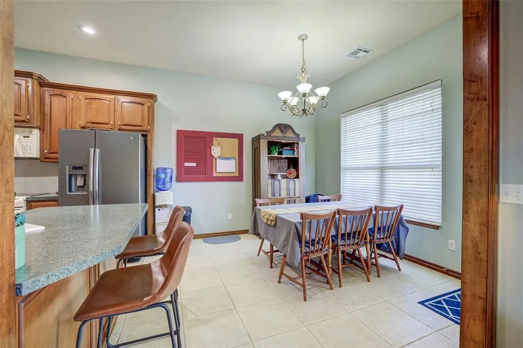 Photo 13 — 3212 Pin Oak Road, Oklahoma City, OK 73170