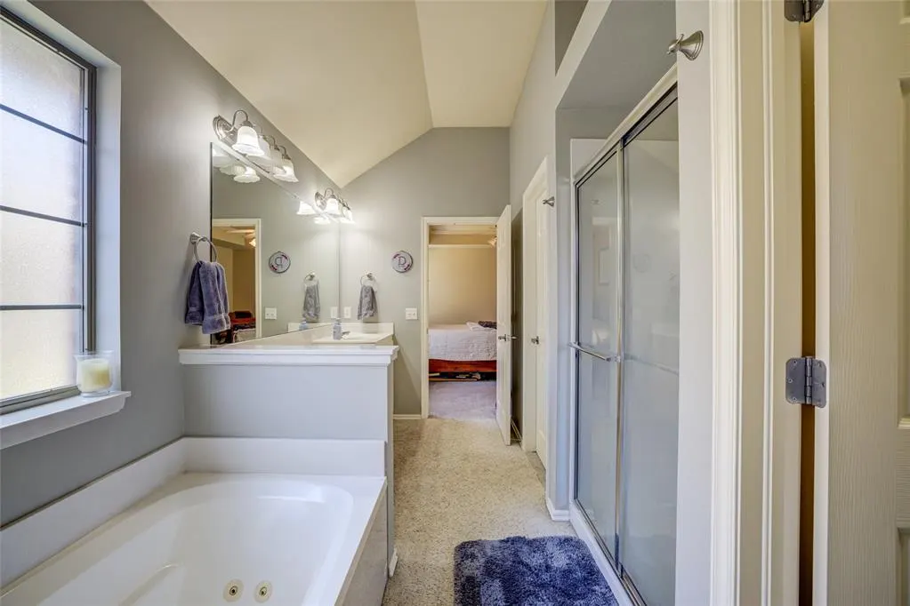 Photo 19 — 3212 Pin Oak Road, Oklahoma City, OK 73170