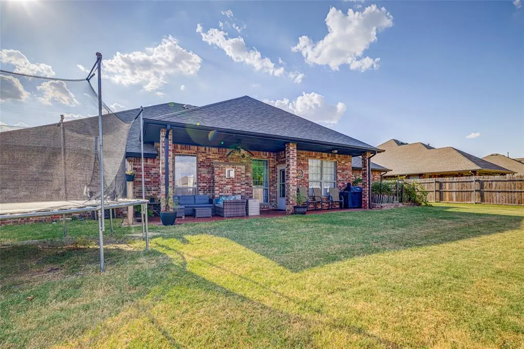 Photo 32 — 3212 Pin Oak Road, Oklahoma City, OK 73170
