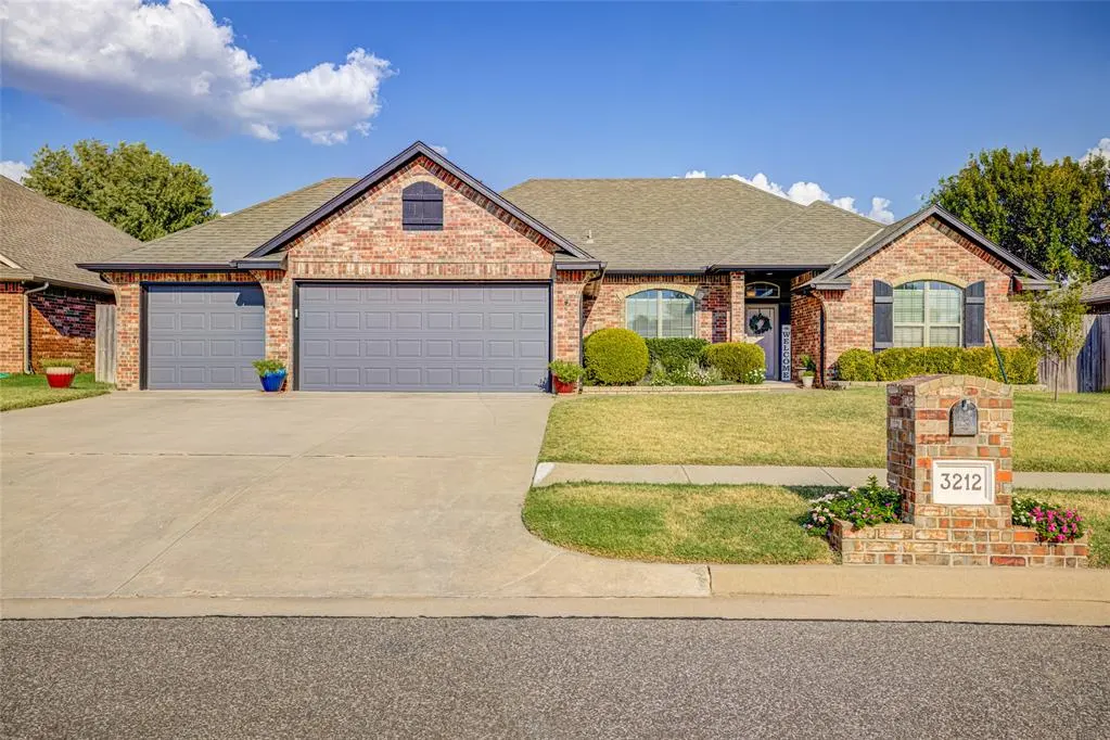 Front exterior — 3212 Pin Oak Road, Oklahoma City, OK 73170