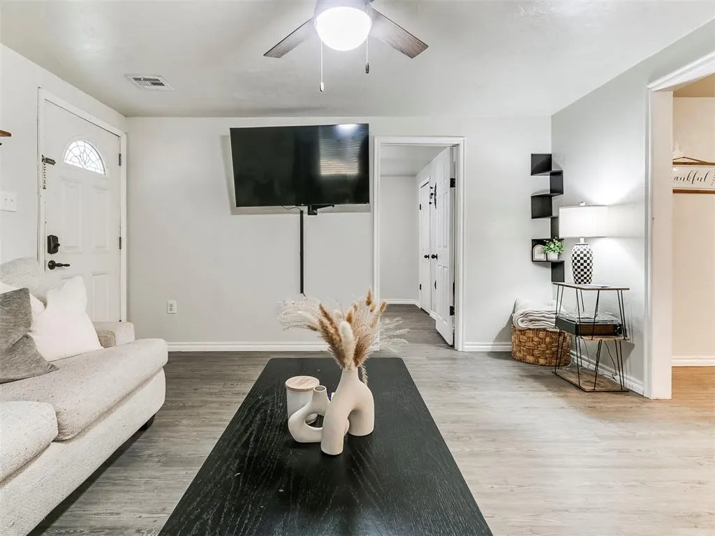Photo 10 — 505 Fir Street, Wellston, OK 74881