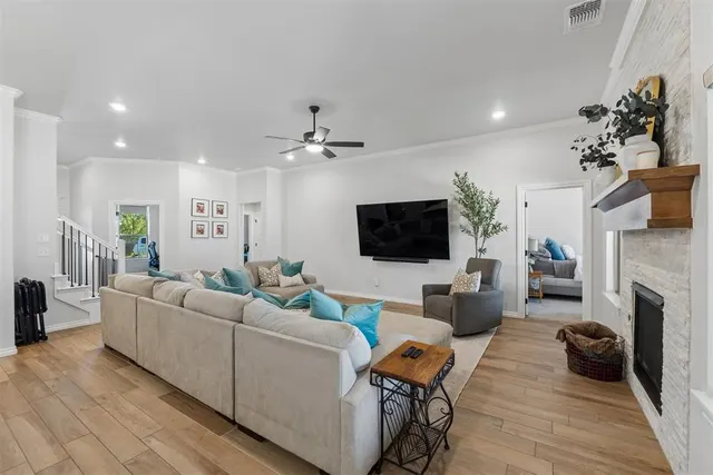 Photo 6 — 3405 Broadmoore Drive, Moore, OK 73160