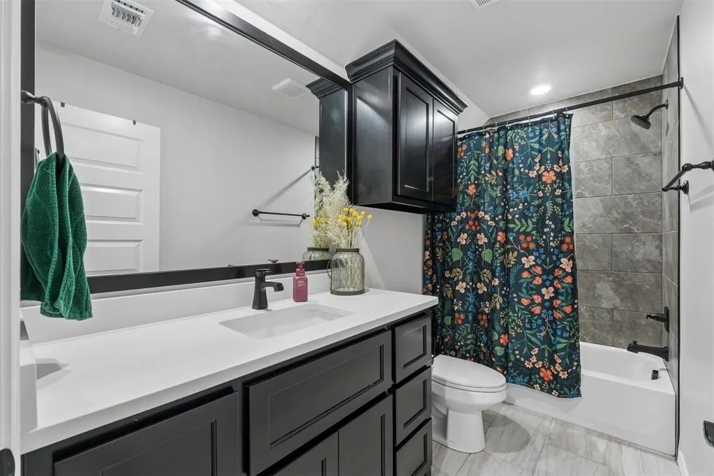 Photo 31 — 3405 Broadmoore Drive, Moore, OK 73160