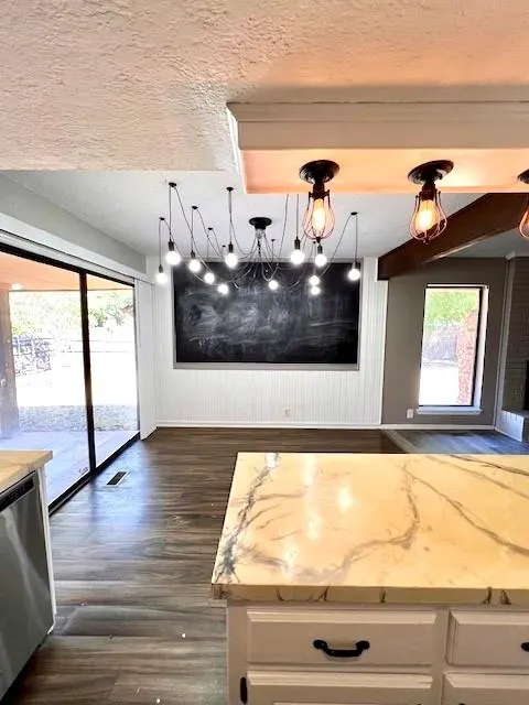 Photo 4 — 12520 Clarence Court, Oklahoma City, OK 73142