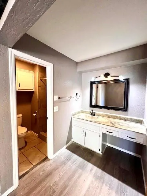 Photo 10 — 12520 Clarence Court, Oklahoma City, OK 73142