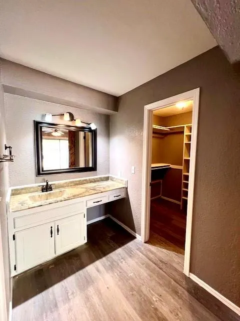 Photo 11 — 12520 Clarence Court, Oklahoma City, OK 73142