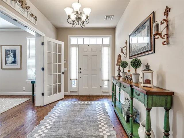 Photo 3 — 101 Chardonnay Lane, Norman, OK 73071