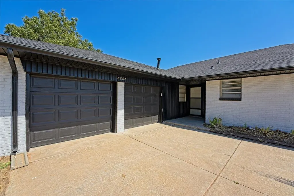 Photo 3 — 3105 W Britton Road, Oklahoma City, OK 73120