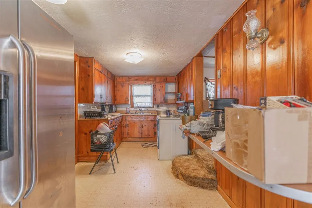 Photo 11 — 1923 W Louisiana Avenue, Chickasha, OK 73018