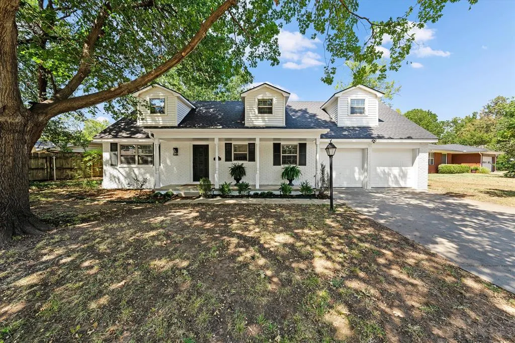 Front exterior — 1632 Rosemont Drive, Norman, OK 73072