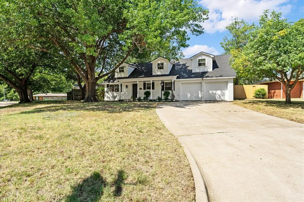 Photo 3 — 1632 Rosemont Drive, Norman, OK 73072