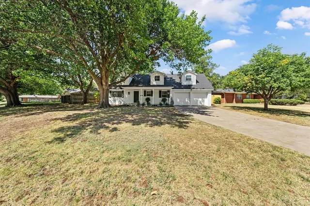 Photo 6 — 1632 Rosemont Drive, Norman, OK 73072