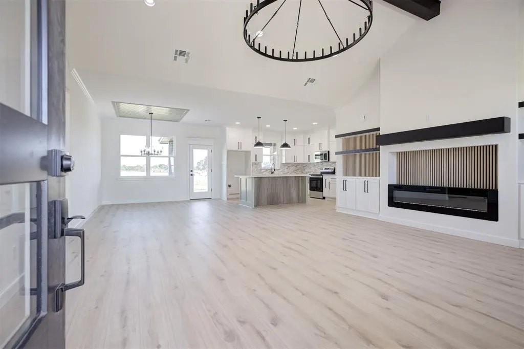 Photo 5 — 2444 Wolf Creek Bend, Blanchard, OK 73010