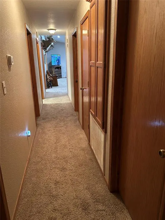 Photo 15 — 521 W Roh Street, Thomas, OK 73669