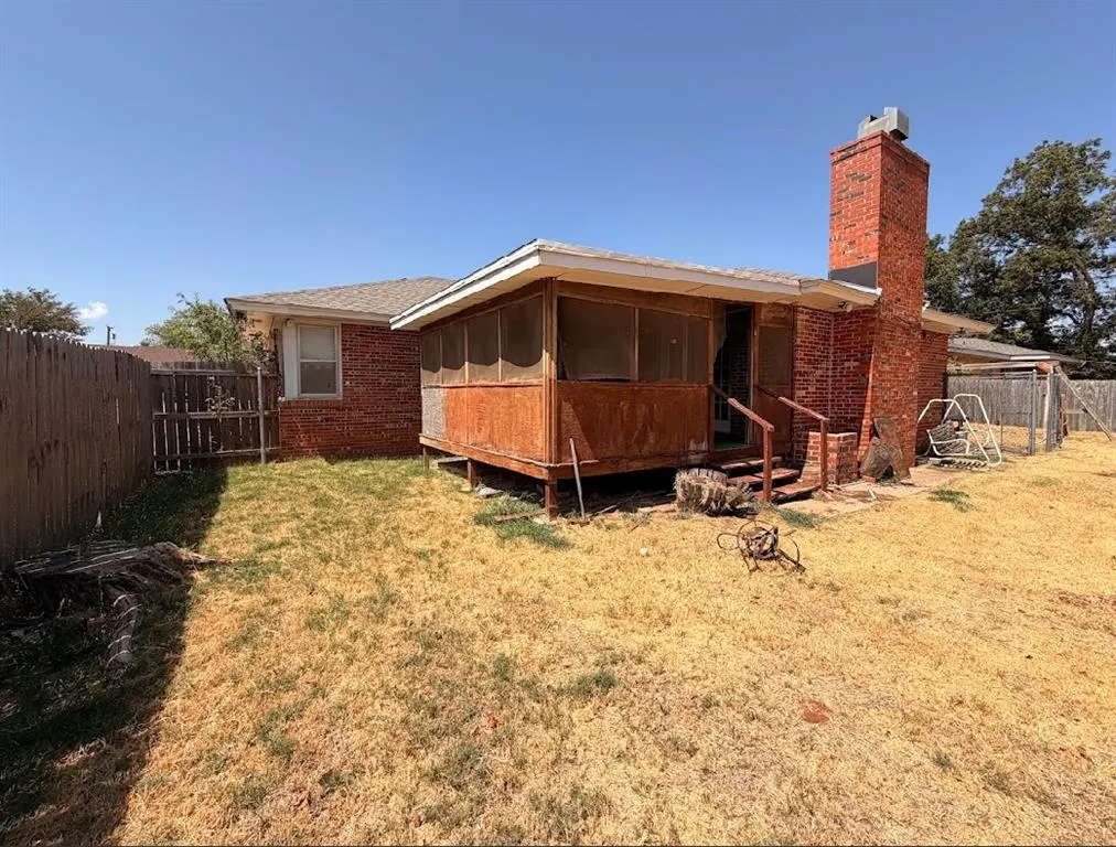 Photo 6 — 116 Sunset Street, Elk City, OK 73644