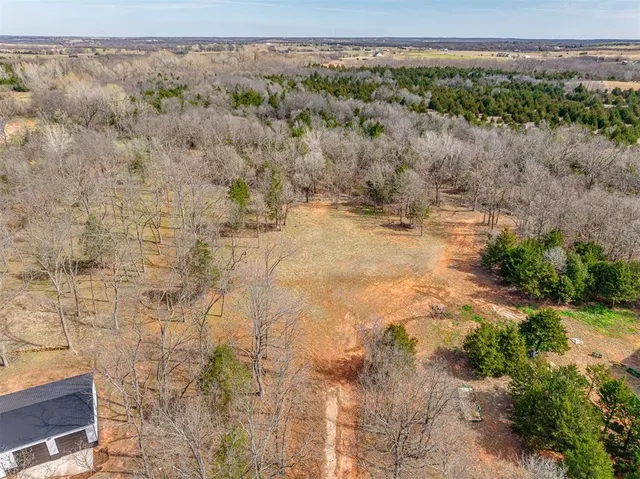 Photo 4 — 335400 E 1048 Road, McLoud, OK 74851