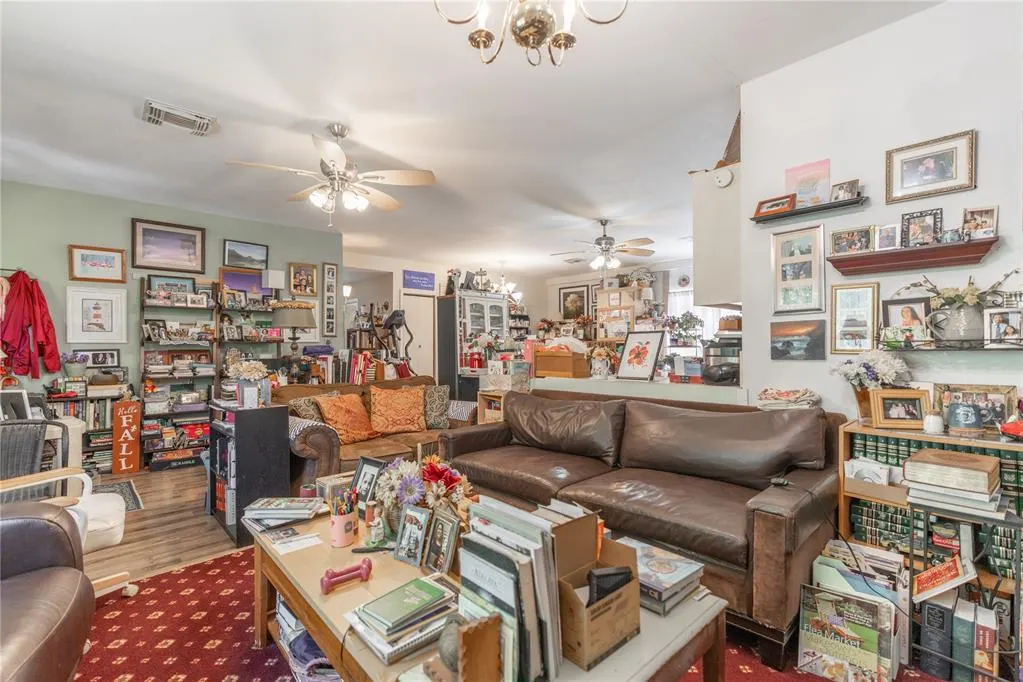 Photo 12 — 32383 Summerwood Lane, Macomb, OK 74852