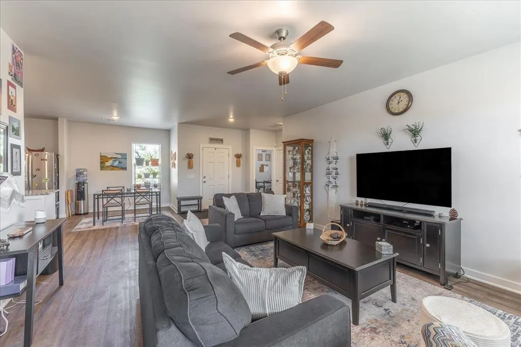 Photo 16 — 504 Evergreen Way, Guthrie, OK 73044
