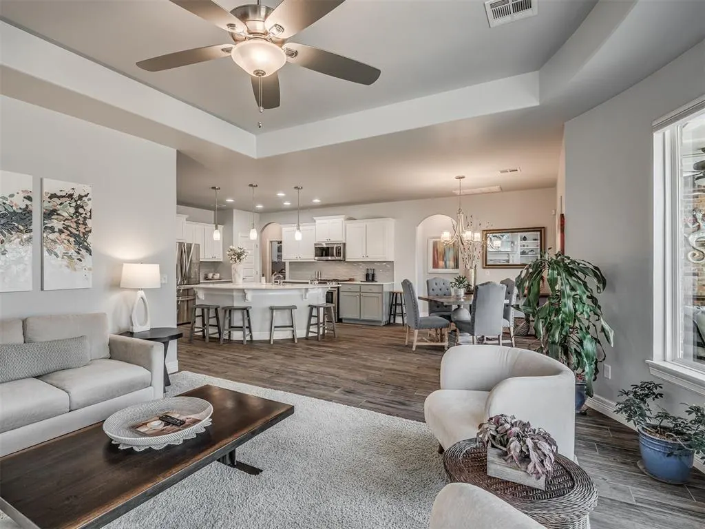 Photo 9 — 12805 High Plains Avenue, Oklahoma City, OK 73142