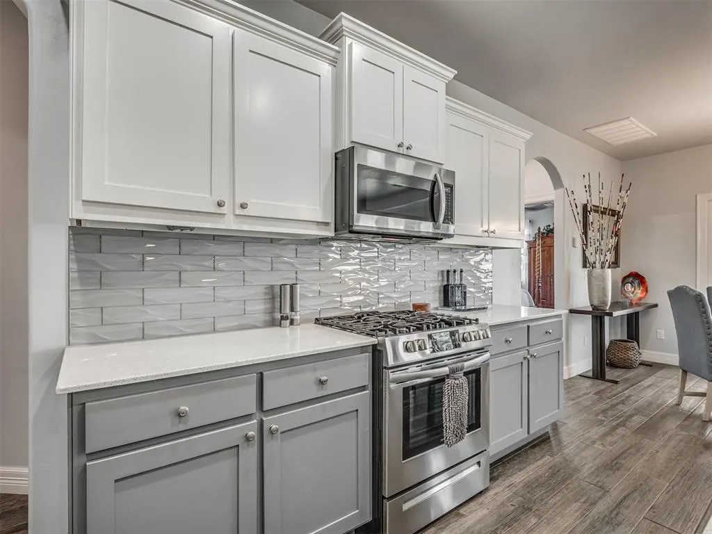 Photo 12 — 12805 High Plains Avenue, Oklahoma City, OK 73142