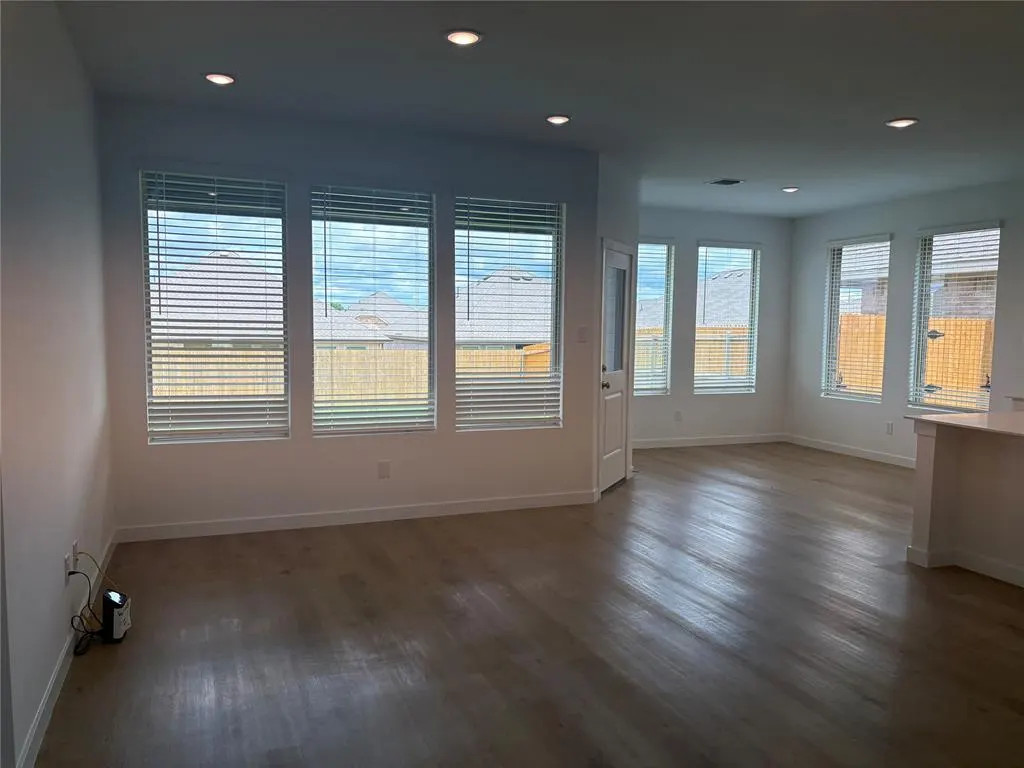Photo 6 — 9005 SW 19th Street, Oklahoma City, OK 73128