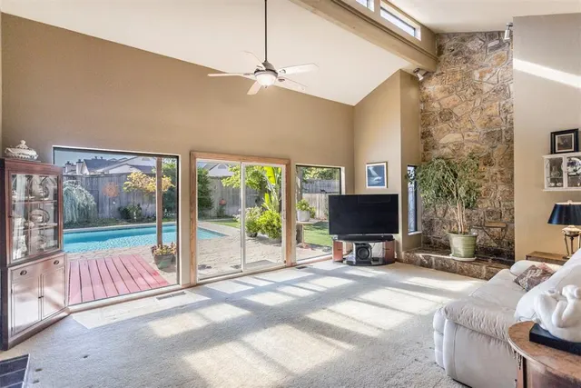 Photo 7 — 4108 Cherry Hill Lane, Oklahoma City, OK 73120