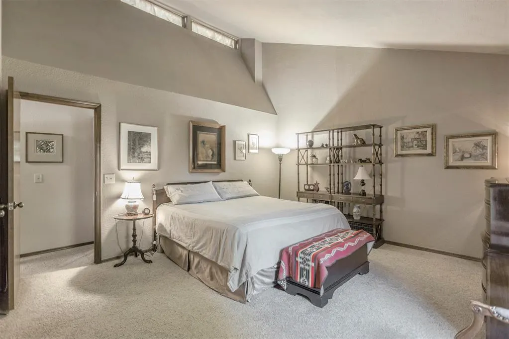 Photo 16 — 4108 Cherry Hill Lane, Oklahoma City, OK 73120