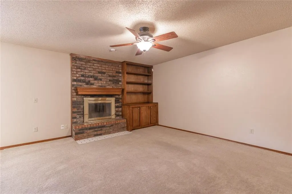 Photo 5 — 2310 Cedar Brook Drive, Oklahoma City, OK 73160