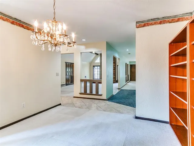 Photo 6 — 8905 Stanford Court, Oklahoma City, OK 73132