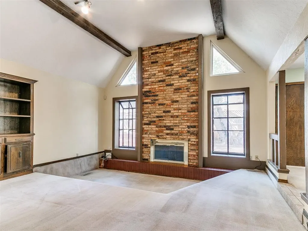 Photo 8 — 8905 Stanford Court, Oklahoma City, OK 73132