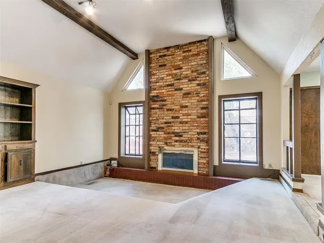 Photo 8 — 8905 Stanford Court, Oklahoma City, OK 73132