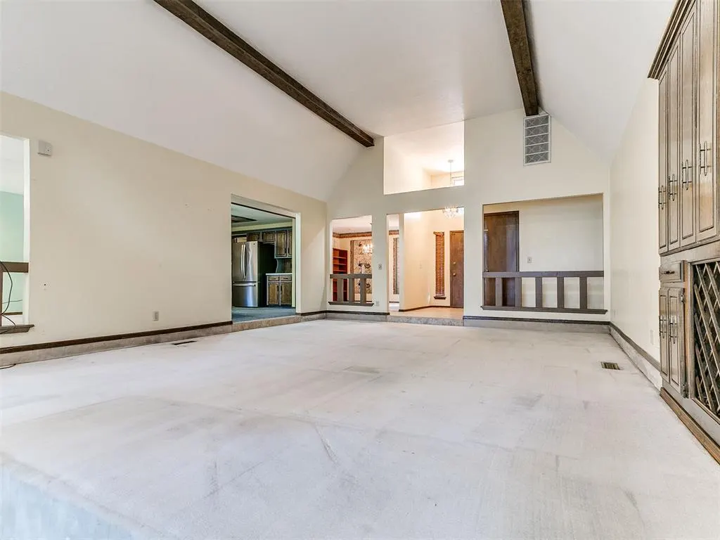 Photo 9 — 8905 Stanford Court, Oklahoma City, OK 73132