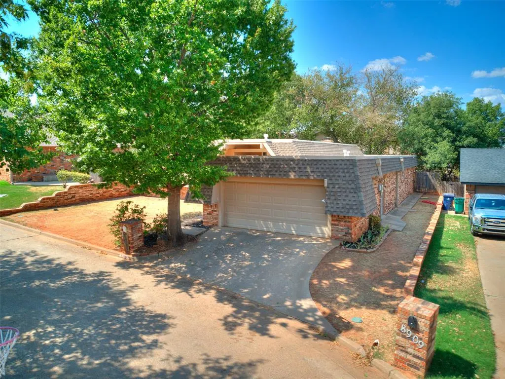 Photo 41 — 8905 Stanford Court, Oklahoma City, OK 73132