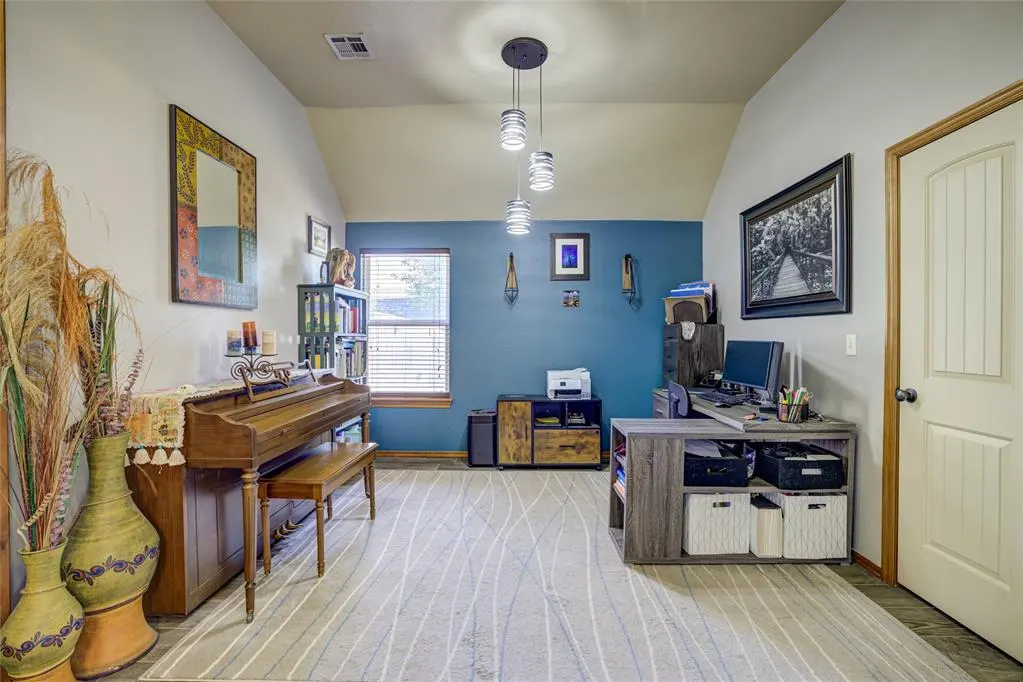 Photo 11 — 3693 Stonebrook Drive, Norman, OK 73072