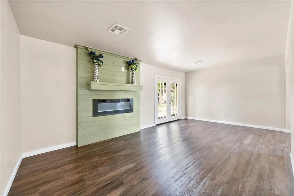 Photo 9 — 1223 E Vilas Avenue, Guthrie, OK 73044