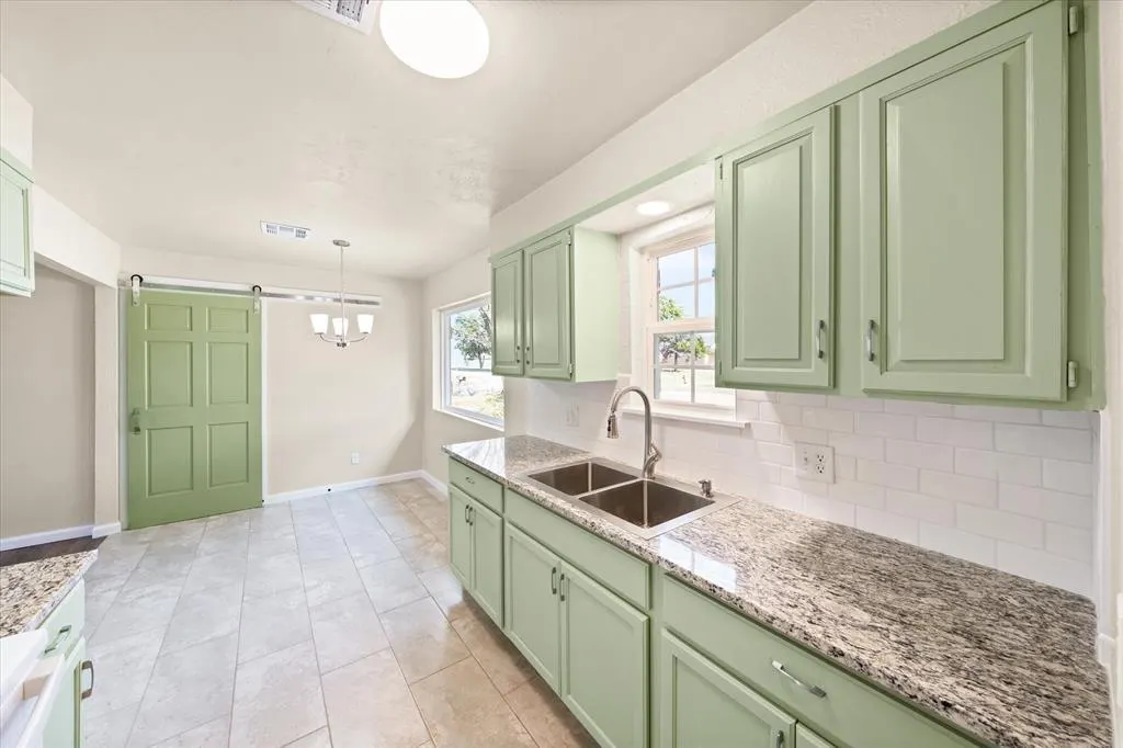 Photo 21 — 1223 E Vilas Avenue, Guthrie, OK 73044