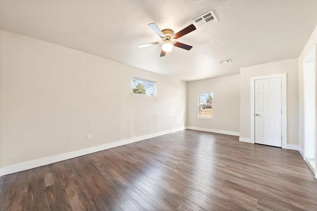 Photo 34 — 1223 E Vilas Avenue, Guthrie, OK 73044