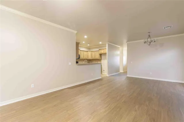 Photo 4 — 520 SW 123rd Place, Oklahoma City, OK 73170