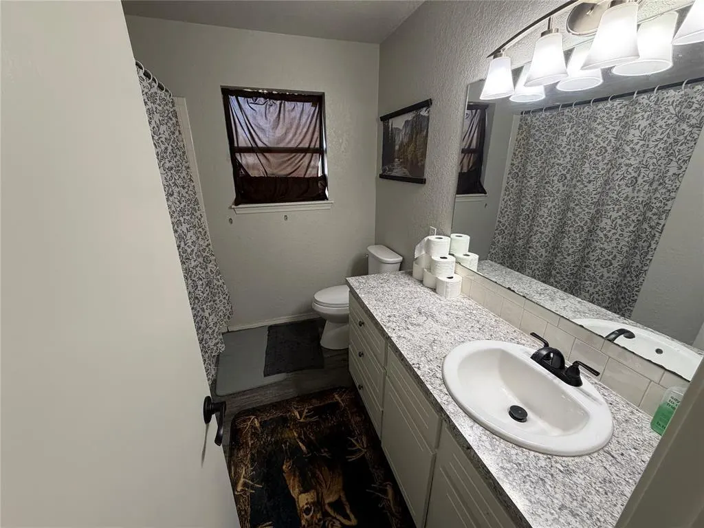 Photo 41 — 520 Adams Street, Holdenville, OK 74848