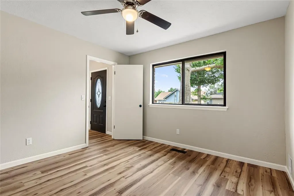 Photo 19 — 7709 NW 26th Street, Bethany, OK 73008