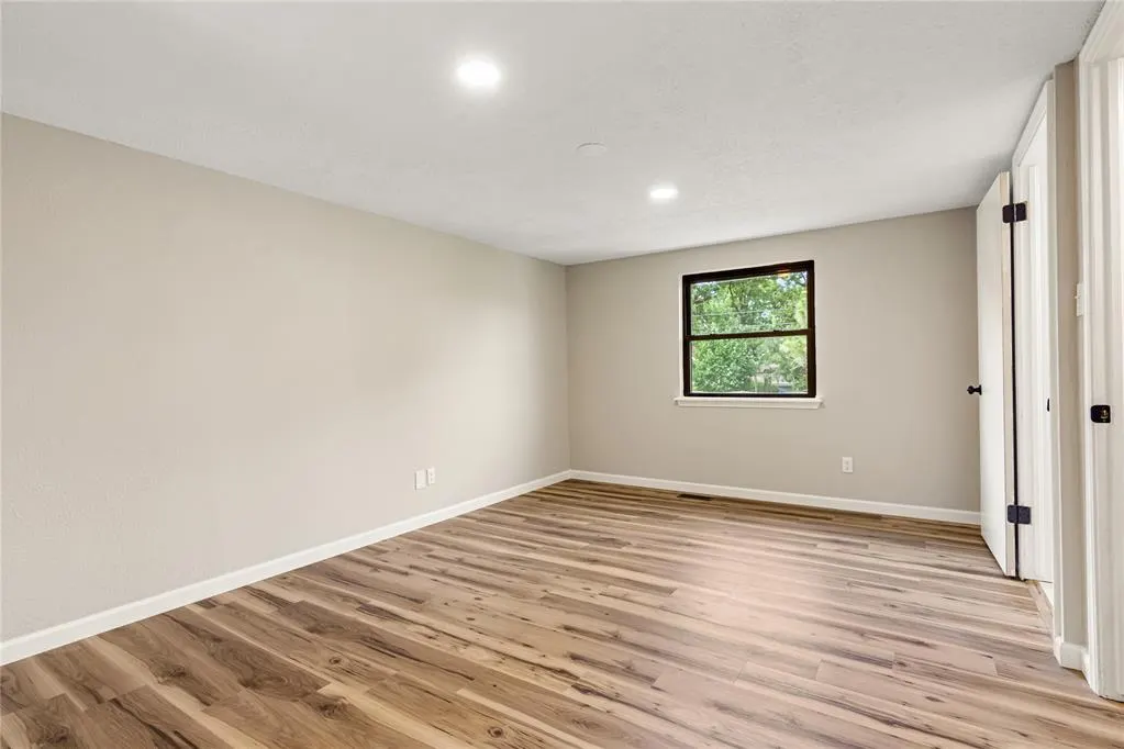 Photo 21 — 7709 NW 26th Street, Bethany, OK 73008