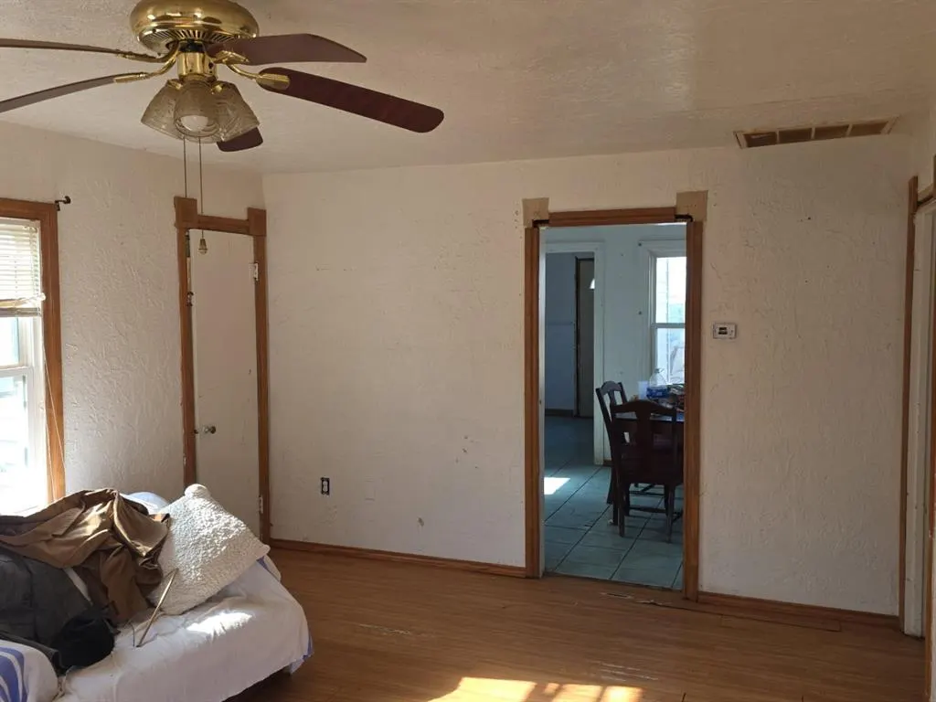 Photo 6 — 215 E Spruce Avenue, Duncan, OK 73533