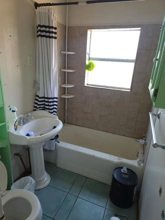 Photo 11 — 215 E Spruce Avenue, Duncan, OK 73533