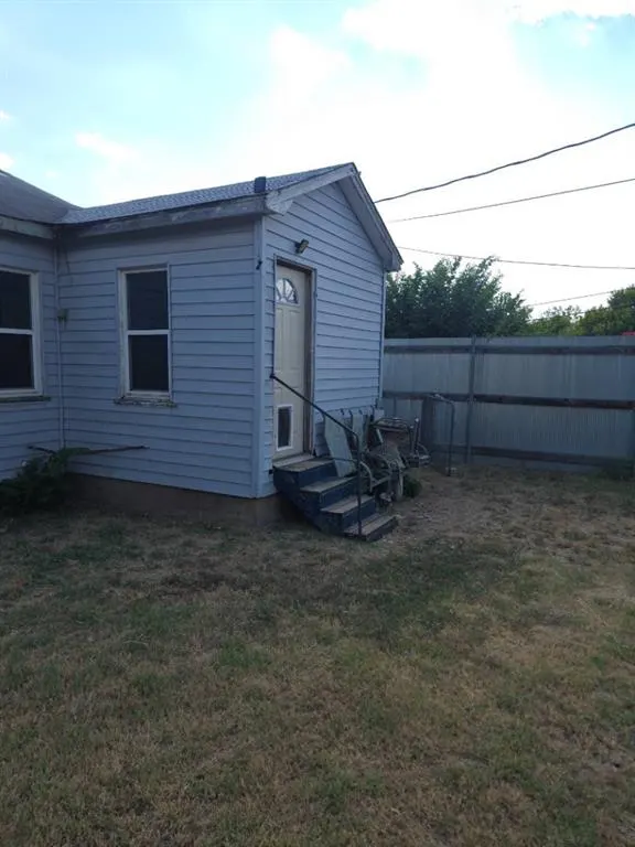 Photo 18 — 215 E Spruce Avenue, Duncan, OK 73533