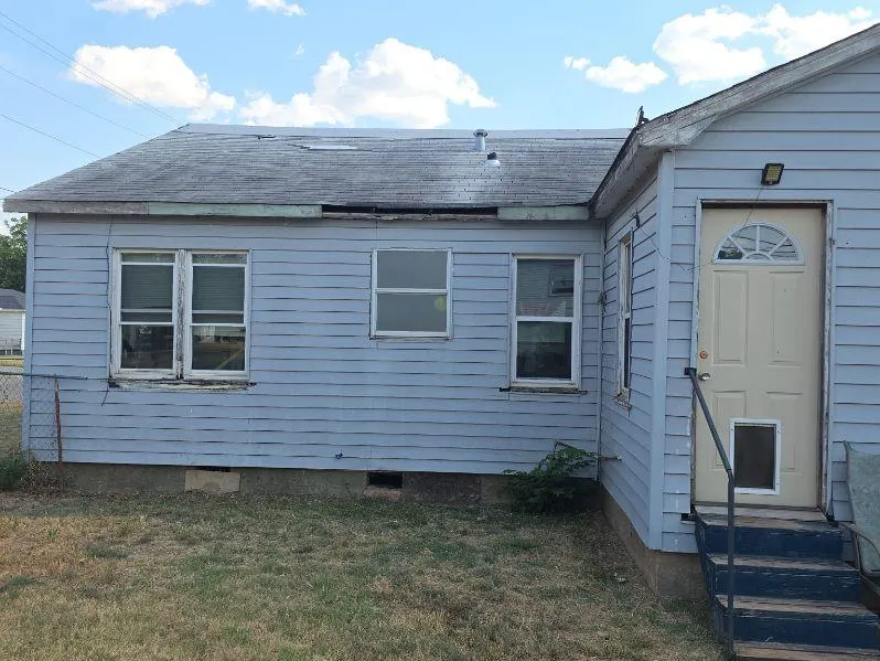 Photo 20 — 215 E Spruce Avenue, Duncan, OK 73533