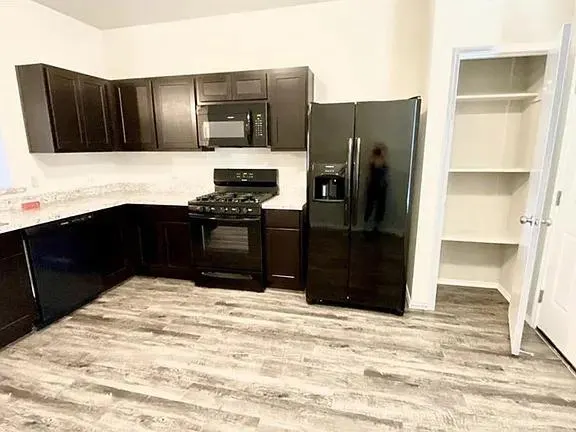 Photo 3 — 7709 Percheron Road, Oklahoma City, OK 73132