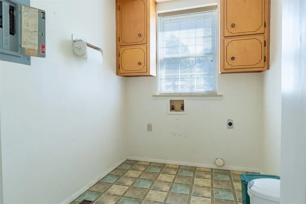 Photo 11 — 30733 E County Road 1570, Pauls Valley, OK 73075