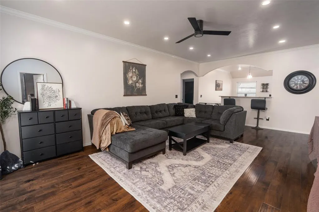 Photo 3 — 621 Sally Court, Oklahoma City, OK 73160