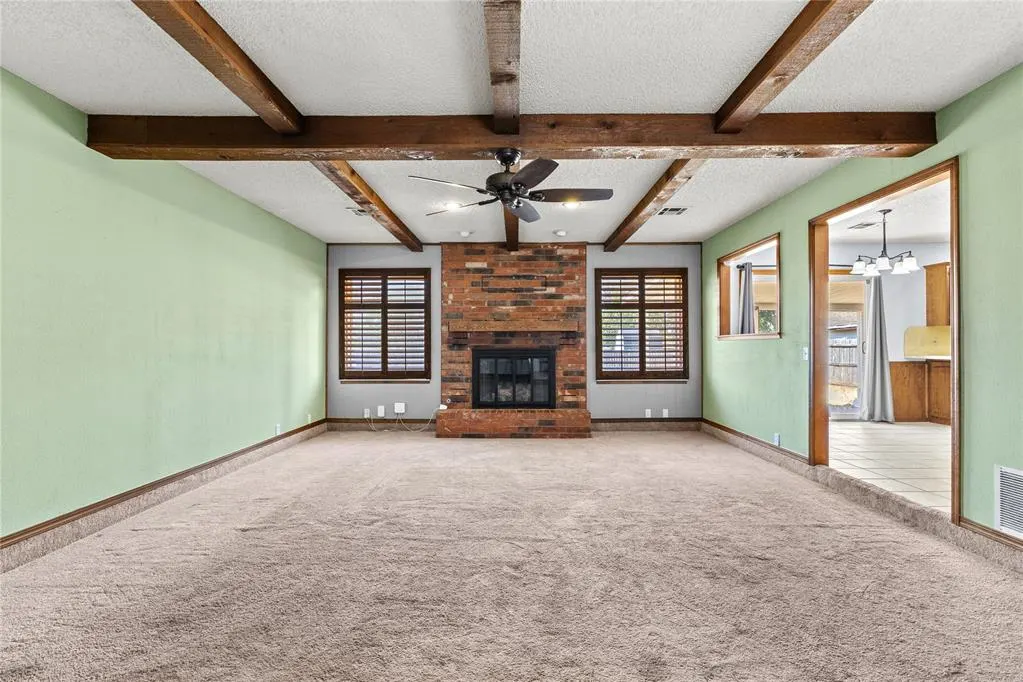 Photo 5 — 122 Randolph Road, Clinton, OK 73601